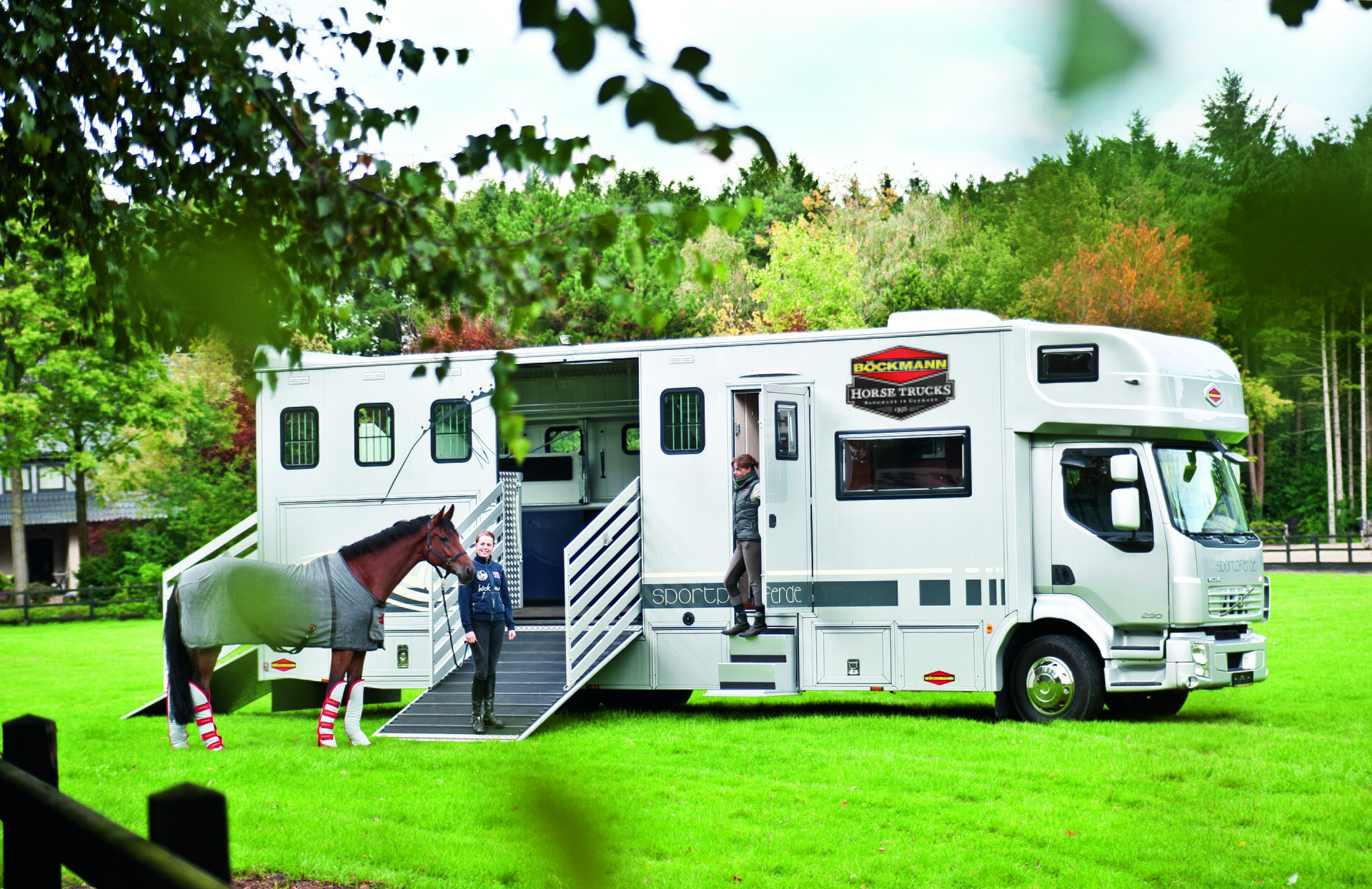 Volvo VM 360 6x4 Plataforma 2021
